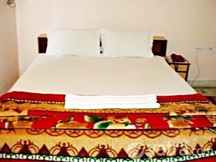 City Centre Hotel Agartala Bagian luar foto